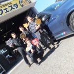 大和店♪横浜市K様 BMW X3のタイヤ交換でスタッフと一緒写真2回目！📷