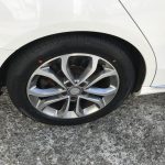 湘南平塚店♪茅ヶ崎市 H様 ベンツ C200のタイヤ交換を承りました♪タイヤをネットで買って￥15,000～20,000円の節約！！