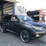 大和店♪相模原市南区N様よりレクサスのタイヤ交換を承りました♪