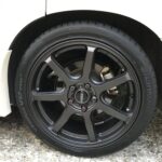 湘南平塚店♪横浜市T様より日産 セレナのタイヤ交換を承りました♪決め手は『タイヤが直送できるから』！！