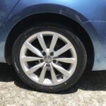 湘南平塚店♪伊勢原市T様フォルクスワーゲン ゴルフTSIヴァリアントのタイヤ交換を承りました♪決め手は「タイヤを直送できるから」！！