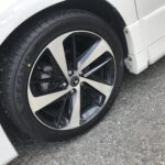 大和店♪大和市T様TOYOTAヴェルファイア のタイヤ交換を承りました♪スタッフとパチリもご一緒に！！