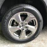 大和店♪ 大和市M様トヨタ RAV4のタイヤ交換を承りました♪ 大和店♪ 大和市M様トヨタ RAV4のタイヤ交換を承りました♪
