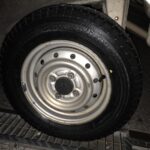大和店♪綾瀬市T様NISSANクリッパーお得なコミコミセットでタイヤ交換！！スタッフとパチリもご一緒に！！