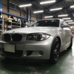 湘南平塚店♪ N様 BMW 130iのタイヤ交換を承りました♪スタッフとパチリもご一緒に!! 湘南平塚店♪ N様 BMW 130iのタイヤ交換を承りました♪スタッフとパチリもご一緒に!!