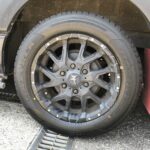 大和店♪ T様 ハイエースお得なコミコミセットでタイヤ交換を承りました♪スタッフとパチリもご一緒に!! 大和店♪ T様 ハイエースお得なコミコミセットでタイヤ交換を承りました♪スタッフとパチリもご一緒に!!