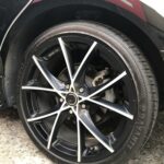 湘南平塚店♪平塚市Y様よりダイハツアルティスのセラミックスエアー充填を承りました♪「ハンドリングがすごくよくなりました」スタッフとパチリもご一緒に！！