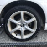 タイヤフェスタ大和店♪藤沢市S様より 日産 スカイラインのタイヤ交換を承りました♪決め手は「近さ・安さ・予約のしやすさ」♪スタッフとパチリもご一緒に！！