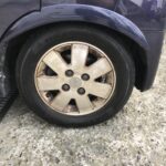 湘南平塚店♪平塚市K様よりDAIHATHUアトレーワゴンのタイヤ交換を承りました♪決め手は「予約のしやすさ・雰囲気・家から近いから」♪スタッフとパチリもご一緒に！！