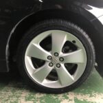 湘南平塚店♪F様よりトヨタプリウスのタイヤ交換を承りました♪決め手は「価格、予約のしやすさ、雰囲気、家から近いから、タイヤが直送できるから、技術力」！！