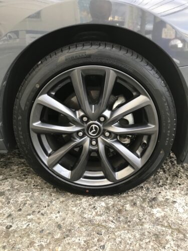 湘南平塚店♪二宮町G様MAZDA 3のタイヤ交換を承りました♪決め手は「予約のしやすさ」！！