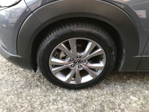 湘南平塚店♪平塚市S様よりMAZDA CX30のタイヤ交換を承りました♪決め手は「お客様の声を見て・予約のしやすさ・タイヤを直送できるから」！！