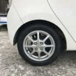 湘南平塚店♪平塚市F様よりダイハツミライースのタイヤ交換を承りました♪決め手は「近さ、HPの見やすさ、予約のしやすさ」！！