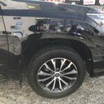 湘南平塚店♪平塚市S様 TOYOTA ランドクルーザープラドのタイヤ交換を承りました♪決め手は「価格・予約のしやすさ・家から近いから」♪スタッフとパチリもご一緒に！！