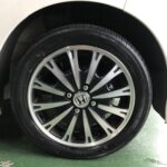 湘南平塚店♪伊勢原市I様よりホンダN-BOXのタイヤ交換をお得なコミコミセットで承りました♪決め手は「価格」♪スタッフとパチリもご一緒に！！