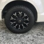 湘南平塚店♪平塚市S様 MITSUBISHI デリカD5のタイヤ交換を承りました♪決め手は「家から近いから」！！