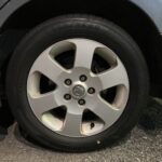 大和店♪S様日産 セレナのタイヤ交換を承りました♪決め手は「以前お世話になって良かった」♪スタッフとパチリもご一緒に！！