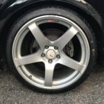 大和店♪横浜市S様よりレクサス GSのタイヤ交換を承りました♪決め手は「予約のしやすさ・タイヤが直送できるから」♪スタッフとパチリもご一緒に！！