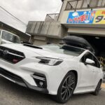 大和店♪K様よりスバル レヴォーグのタイヤ交換を承りました♪決め手は「近さ・予約のしやすさ」♪スタッフとパチリもご一緒に！！