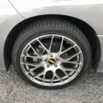 大和店♪大和D様 トヨタ エスティマ のタイヤ交換を承りました♪決め手は「近さ」♪スタッフとパチリもご一緒に！！