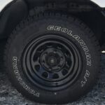 湘南平塚店♪秦野市I様 DATSUN ピックアップのタイヤ交換を承りました♪決め手は「価格・予約のしやすさ」♪