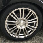 湘南平塚店♪平塚市K様 TOYOTA アリオンのタイヤ交換を承りました♪決め手は「近さ・安さ・予約のしやすさ」♪スタッフとパチリもご一緒に！！