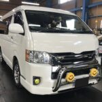 湘南平塚店♪平塚市T様 SUZUKI ジムニーのタイヤ交換を承りました♪決め手は「・近さ・予約のしやすさ」♪スタッフとパチリもご一緒に！！脱着なし・ハイエースでのお持ち込み！！