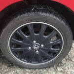 湘南平塚店♪寒川町E様 HONDA N-BOX のタイヤ交換を承りました♪決め手は「価格・予約のしやすさ・雰囲気・家から近いから・技術力」♪スタッフとパチリもご一緒に!! 湘南平塚店♪寒川町E様 HONDA N-BOX のタイヤ交換を承りました♪決め手は「価格・予約のしやすさ・雰囲気・家から近いから・技術力」♪スタッフとパチリもご一緒に!!