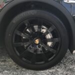 湘南平塚店♪茅ヶ崎市O様 Porsche カイエンのタイヤ交換を承りました♪決め手は「近さ・HPの見やすさ」♪