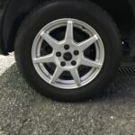 大和店♪大和市K様ルノー カングーのタイヤ交換を承りました♪決め手は「安さ・予約のしやすさ・タイヤを直送できるから」♪スタッフとパチリもご一緒に!! 写真 2025-11-02 17 09 04