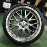 湘南平塚店♪茅ヶ崎市K様 TOYOTA クラウン のタイヤ交換を承りました♪決め手は「近さ」♪スタッフとパチリもご一緒に!! 写真 2026-08-11 17 58 31- 茅ヶ崎市K様トヨタクラウンタイヤフェスタ湘南平塚店