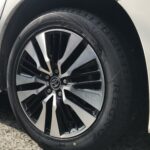 湘南平塚店♪S様 TOYOTA アルファード のタイヤ交換を承りました♪決め手は「安さ」♪スタッフとパチリもご一緒に!! 写真 2026-08-01 15 46 05- S様トヨタアルファードタイヤフェスタ湘南平塚店